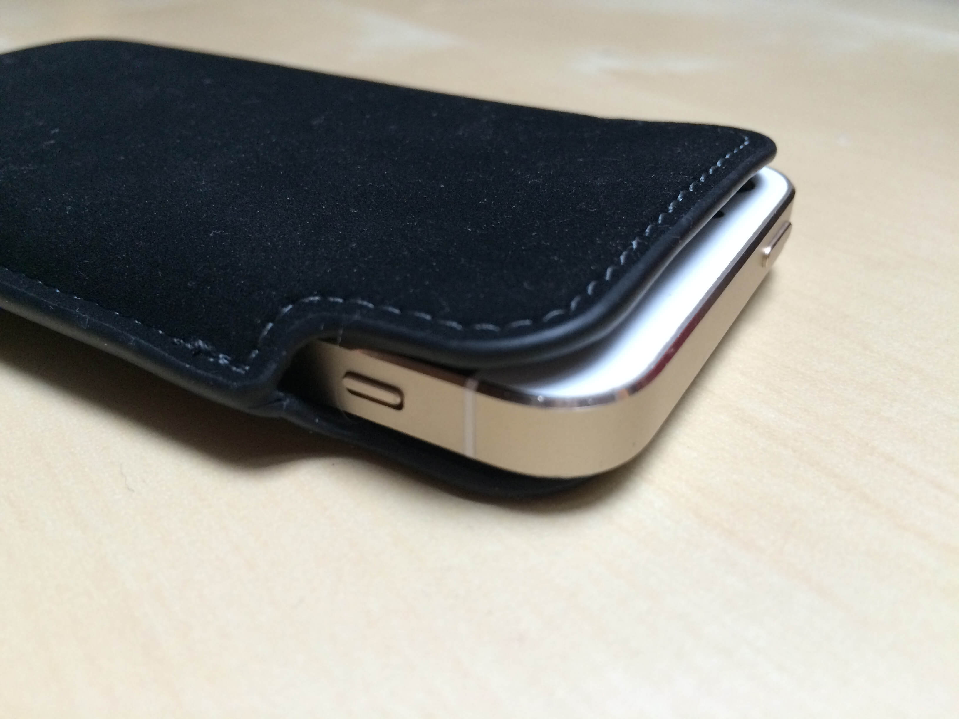 STINNS Velouté Series Designer Case für das iPhone im Test 2