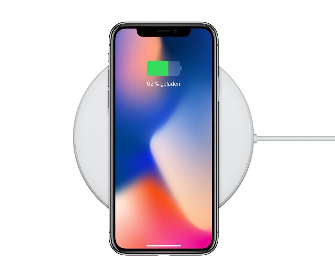 Apple iPhone X - Wireless Charging über QI